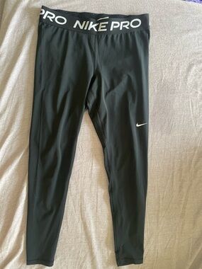Nike Black 'Nike Pro'  Performance Leggings